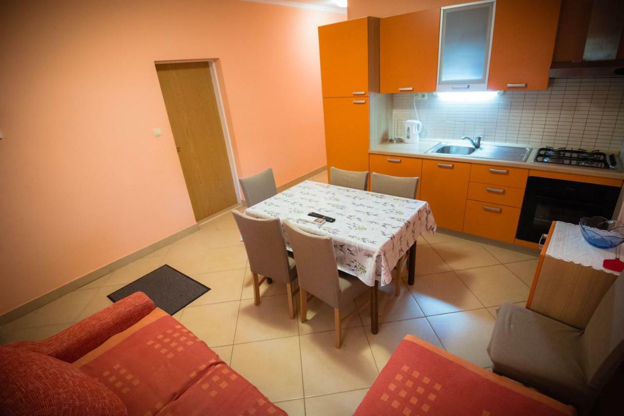 Apartmani Bare I Danica เกรบัชติซา ภายนอก รูปภาพ